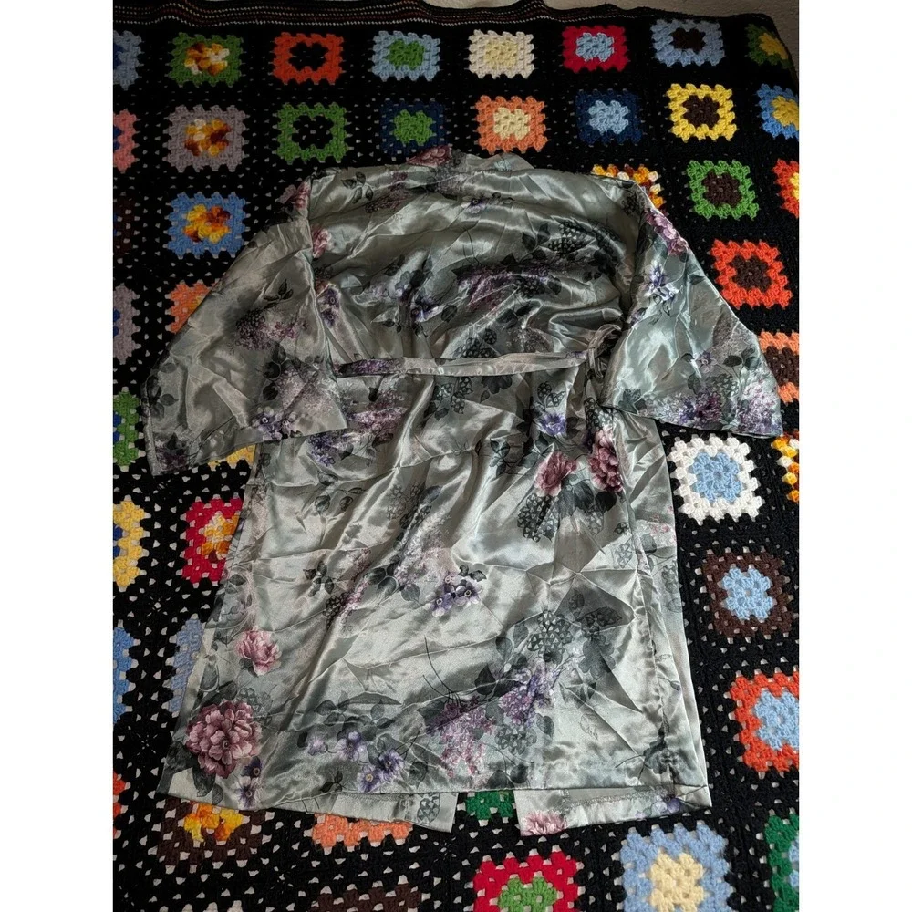 Women's California Dynasty Floral Lingerie‎ Robe Nightgown Sleepwear Size Small